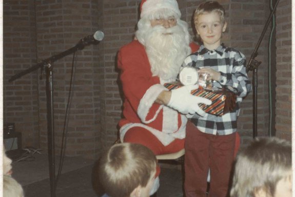 Jongen-op-schoot-bij-de-Kerstman-Drongen-1994