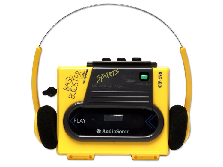Walkman-Bass-Booster-met-koptelefoon